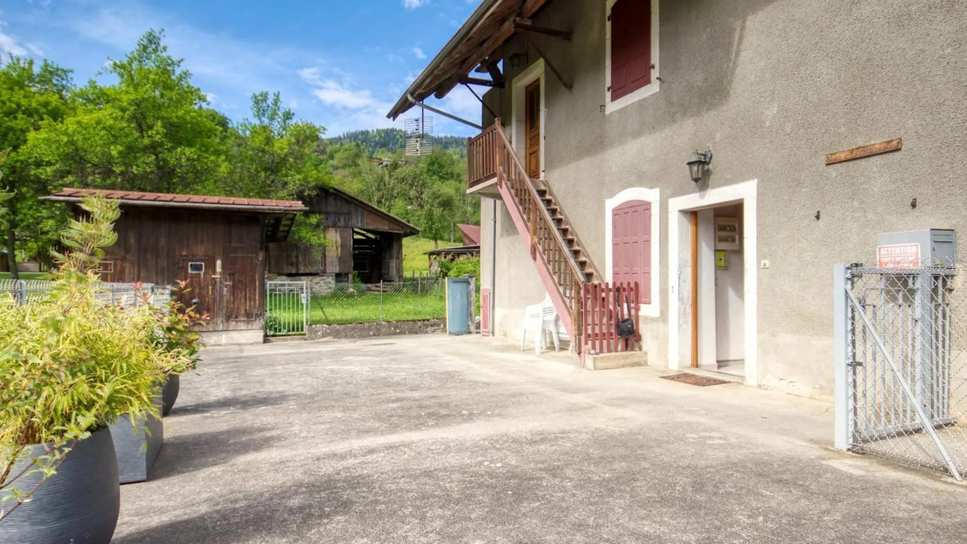 Holiday home Maison De Village Avec Jardin Clos, Sauna Et Telecabine A 500M - Ideal Pour Famille! - Fr-1-642-16 Morillon