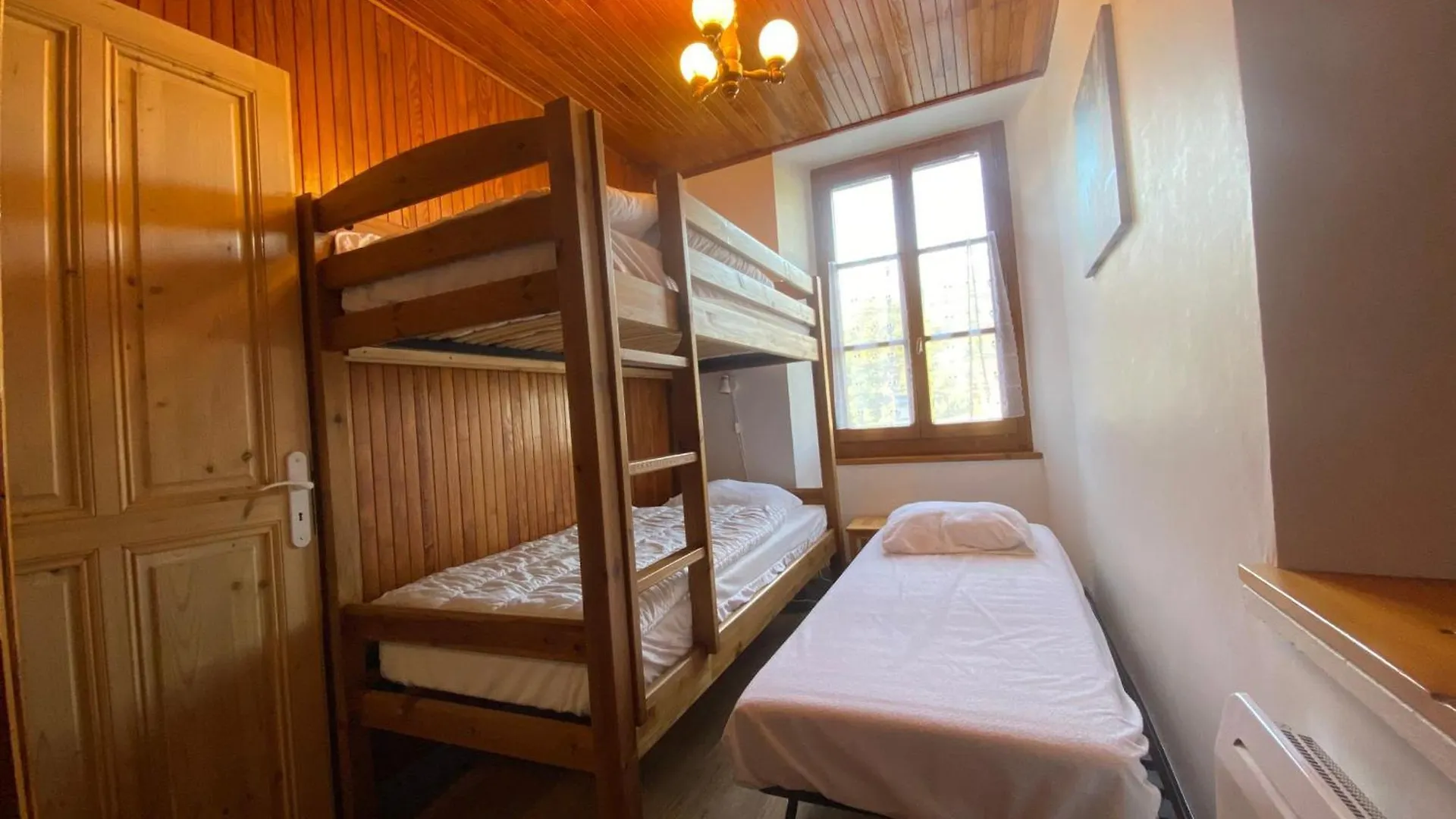 Maison De Village Avec Jardin Clos, Sauna Et Telecabine A 500M - Ideal Pour Famille! - Fr-1-642-16 Morillon France